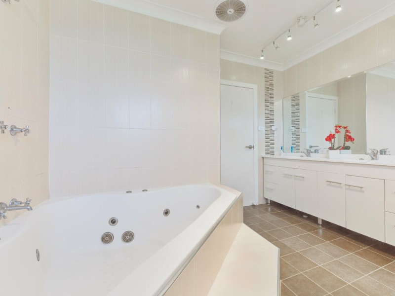 171 Regiment Road, Rutherford NSW 2320