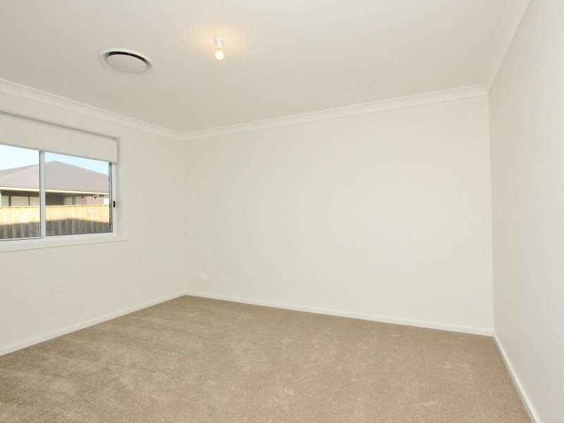 43 Chestnut Avenue, Gillieston Heights NSW 2321