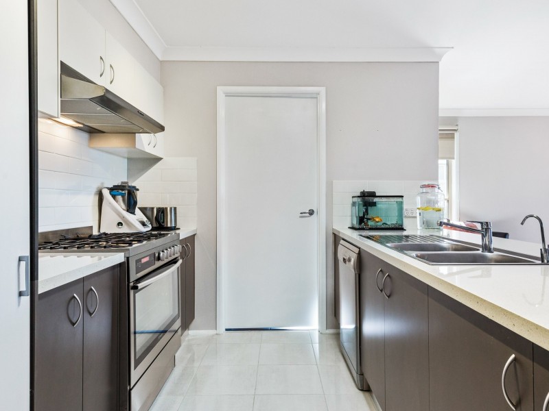 33 Dunnart Street, Aberglasslyn NSW 2320