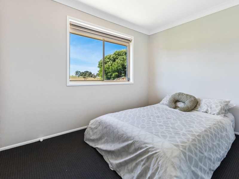 33 Dunnart Street, Aberglasslyn NSW 2320