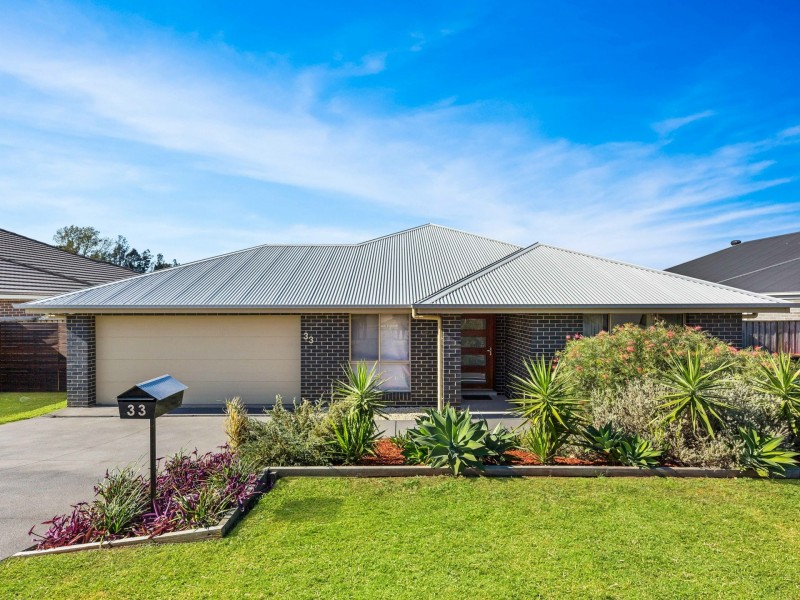 33 Dunnart Street, Aberglasslyn NSW 2320