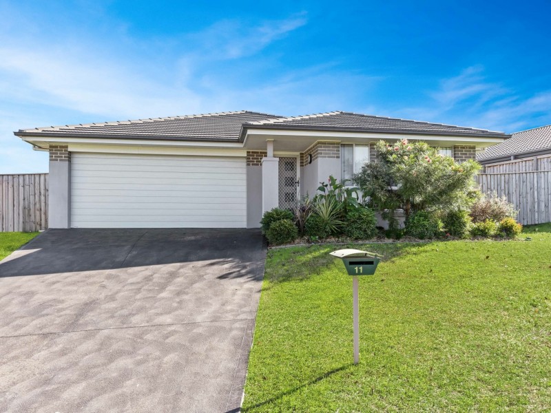 11 McKeachie Drive, Aberglasslyn NSW 2320