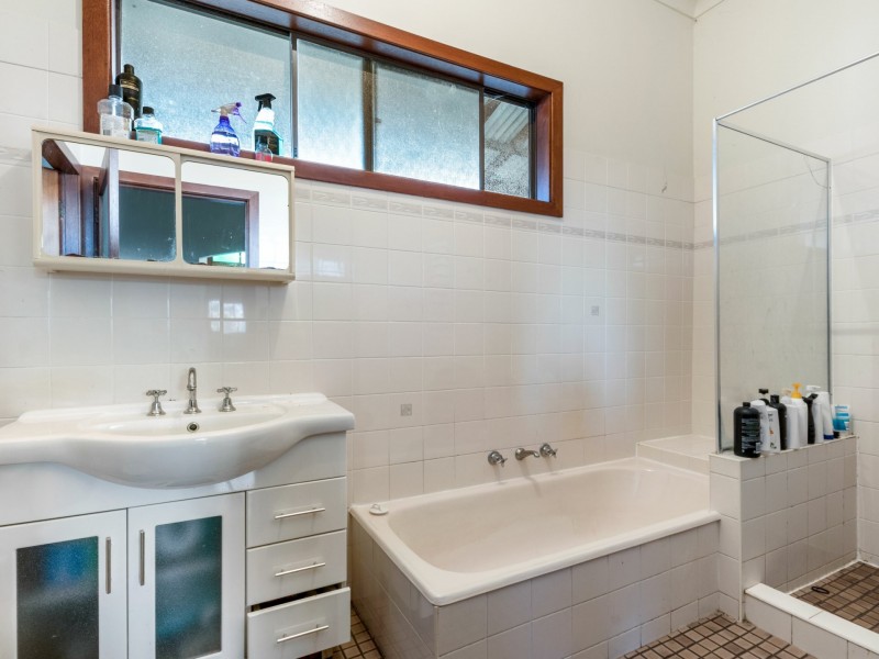 219 Morpeth Road, Raworth NSW 2321
