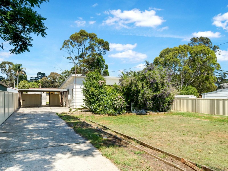 10 Lloyd Street, Greta NSW 2334