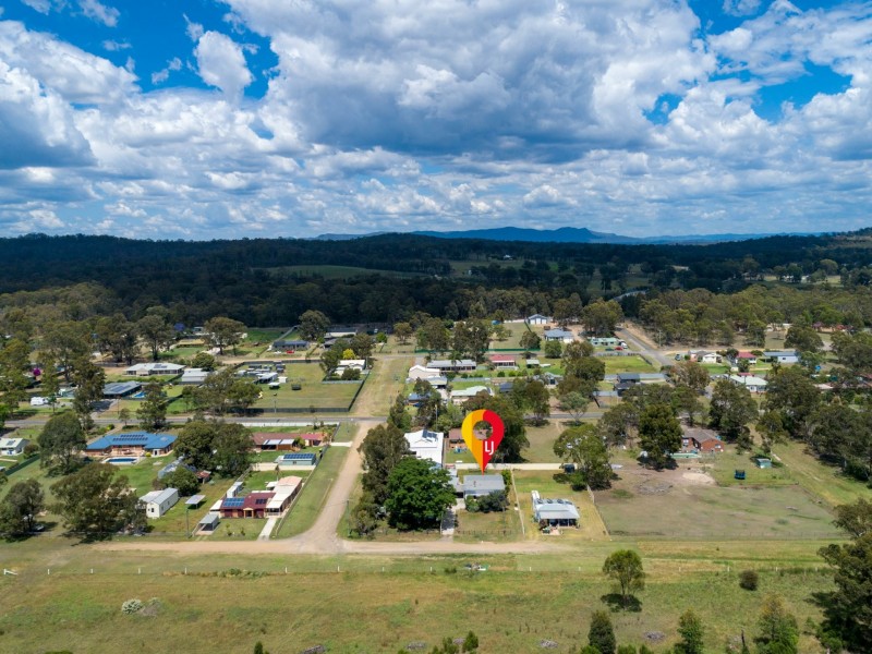 10 Lloyd Street, Greta NSW 2334