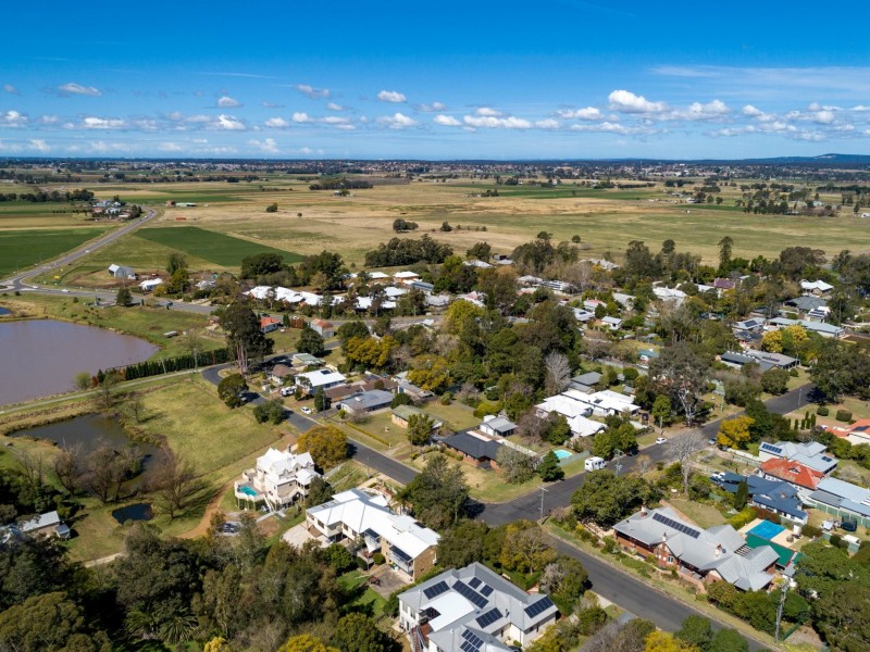 14 Bayswater Road, Bolwarra NSW 2320