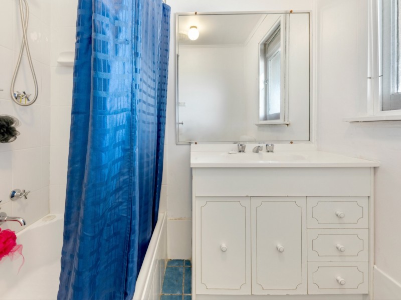 25 Kingstown Road, Woodberry NSW 2322