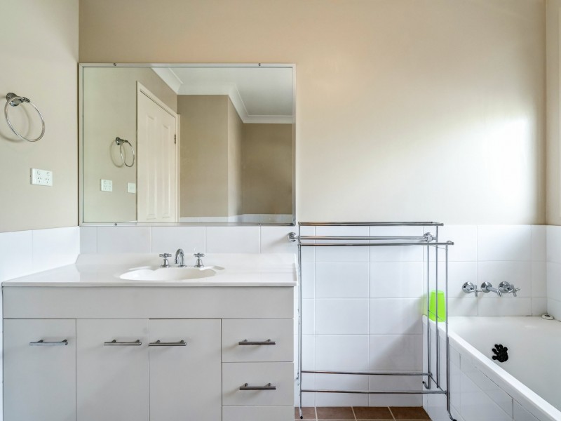 45 Niven Parade, Rutherford NSW 2320