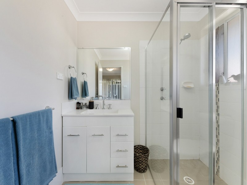 13 Shortland Drive, Rutherford NSW 2320