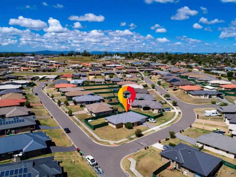 13 Shortland Drive, Rutherford NSW 2320