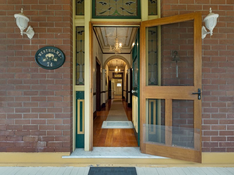 74 Church Street, Maitland NSW 2320