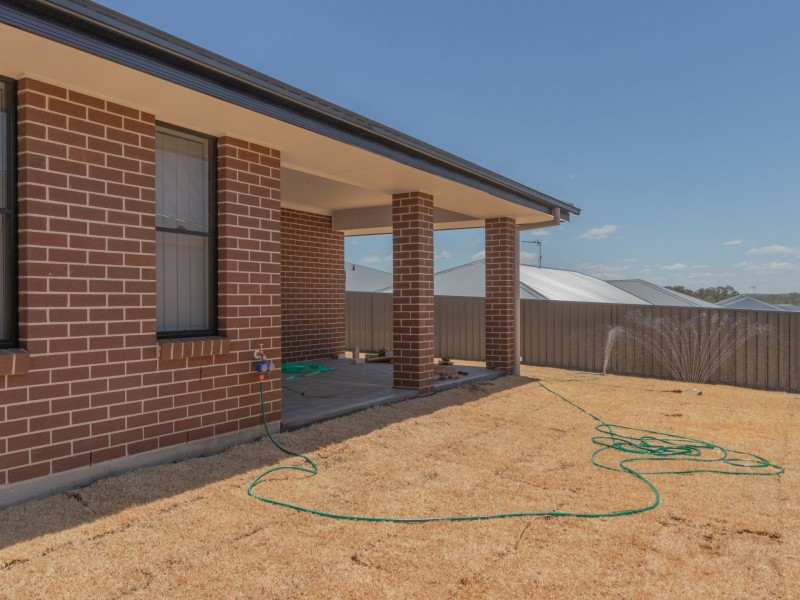 22 Busby Street, Cliftleigh NSW 2321