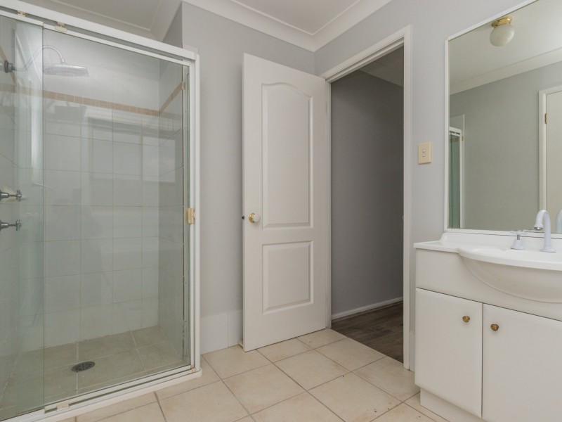 5 Bendtree Cove, Thornton NSW 2322