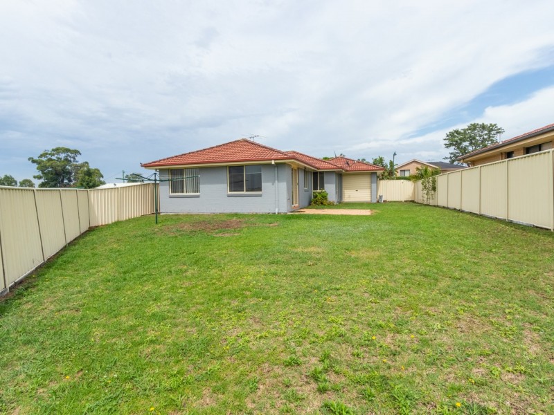 5 Bendtree Cove, Thornton NSW 2322
