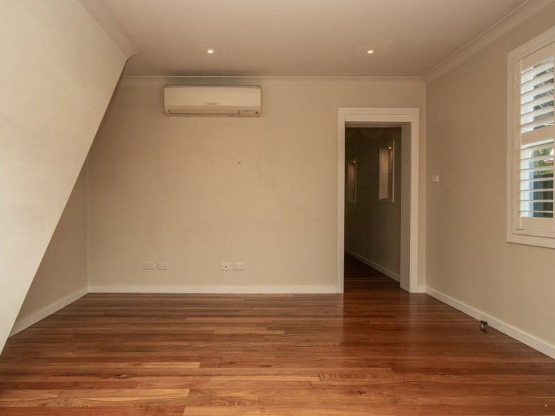 38 Roxburgh Street, Lorn NSW 2320
