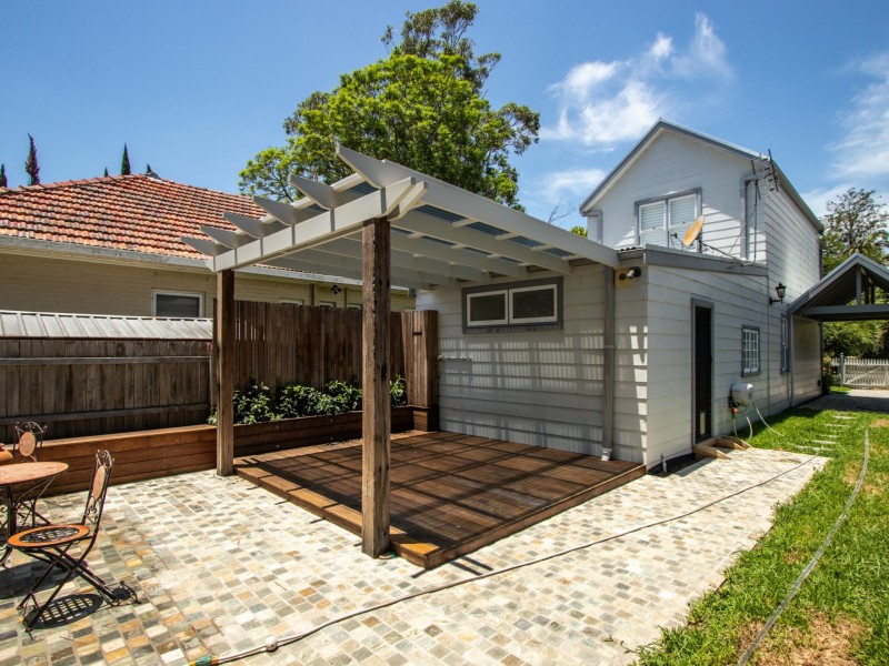 38 Roxburgh Street, Lorn NSW 2320