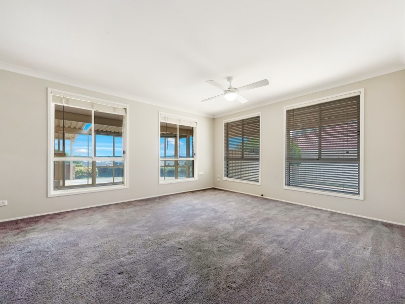 21 Benjamin Circle, Rutherford NSW 2320