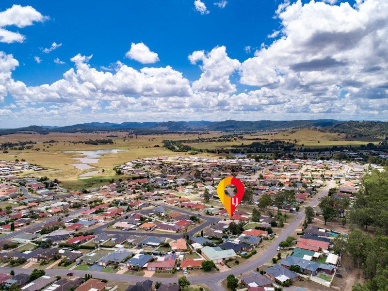 21 Benjamin Circle, Rutherford NSW 2320