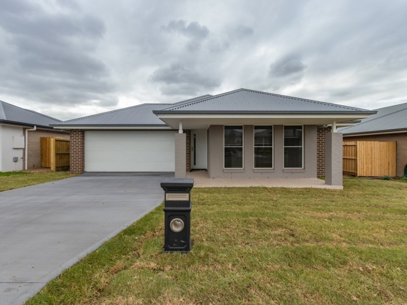 48 Wirraway Drive, Thornton NSW 2322