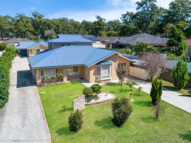 1/6 Worcester Drive, East Maitland NSW 2323