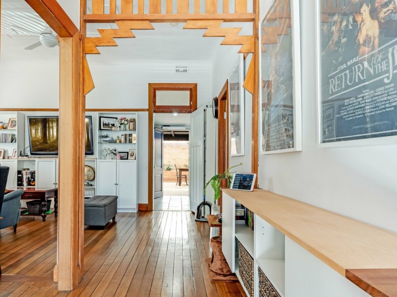 27 Ken Tubman Drive, Maitland NSW 2320