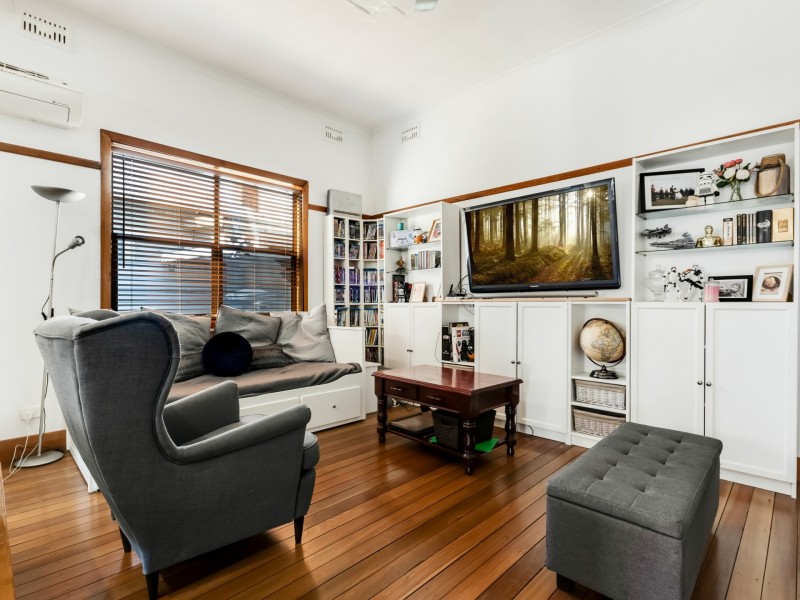 27 Ken Tubman Drive, Maitland NSW 2320