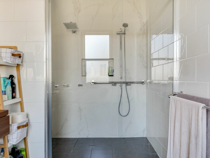 27 Ken Tubman Drive, Maitland NSW 2320