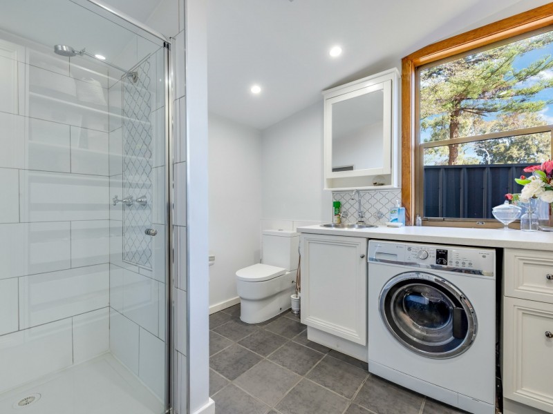 27 Ken Tubman Drive, Maitland NSW 2320