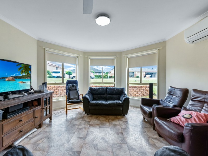 64 Nardoo Avenue, Aberglasslyn NSW 2320