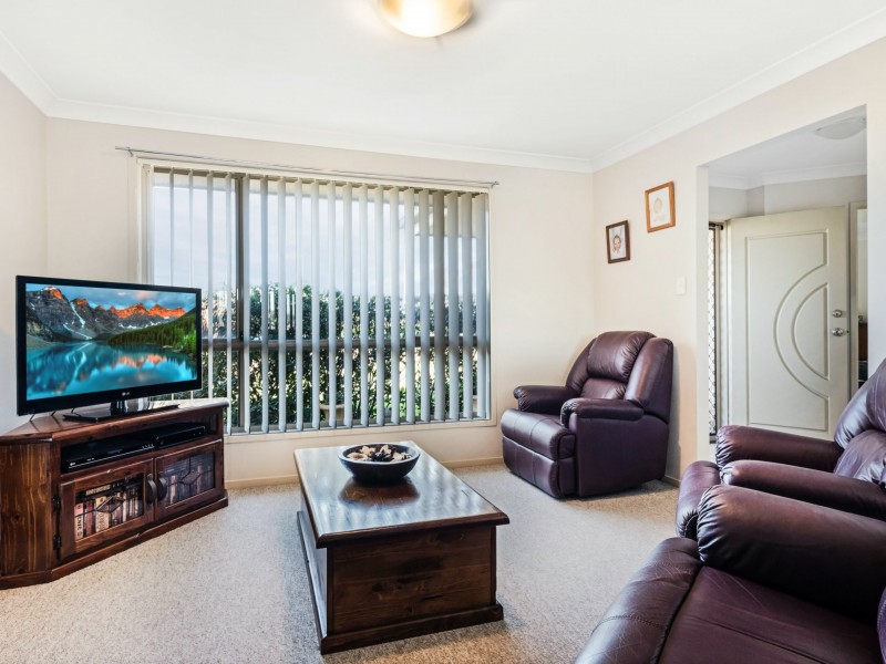 14 Diamond Circuit, Rutherford NSW 2320