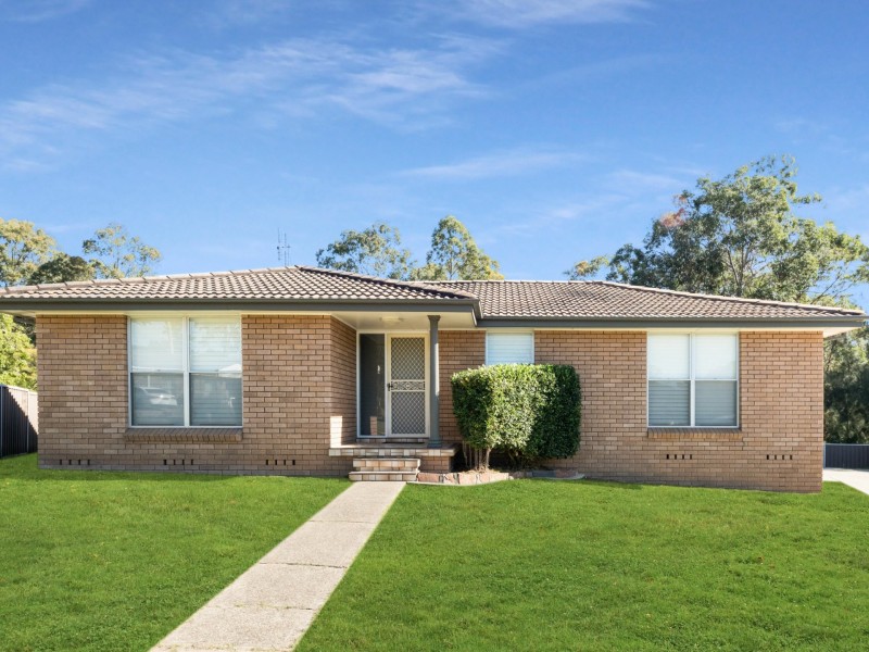 8 Knoll Crescent, East Maitland NSW 2323
