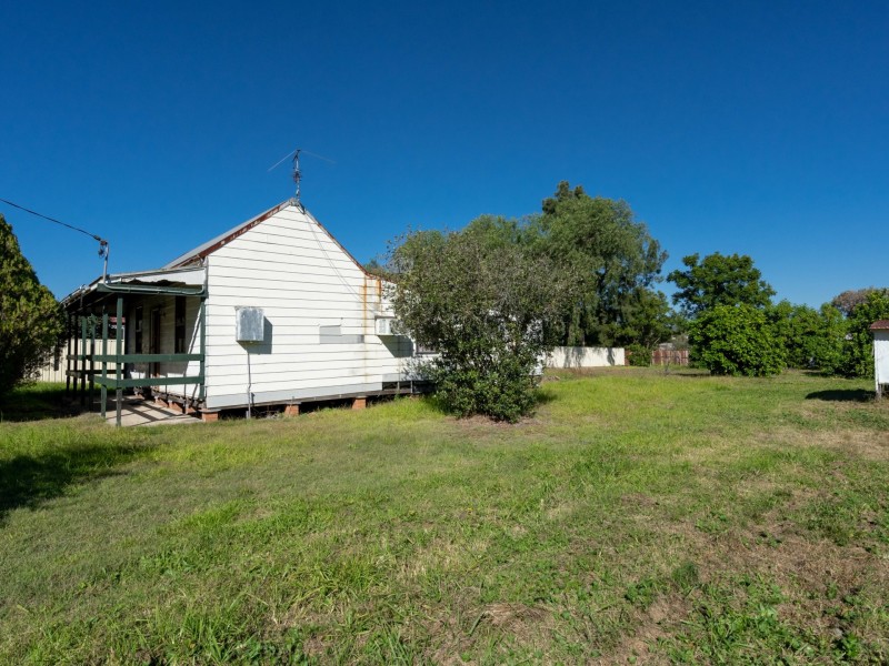 8 High Street, Greta NSW 2334