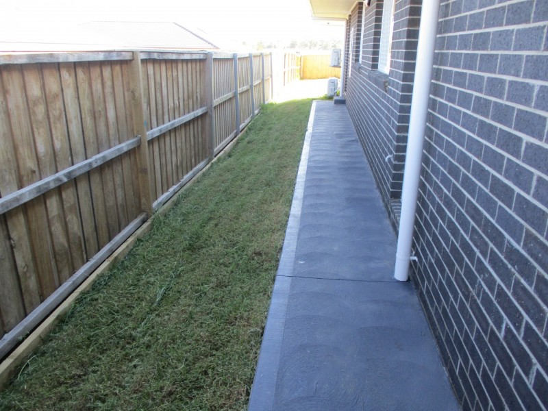 58a Plover Circuit, Aberglasslyn NSW 2320