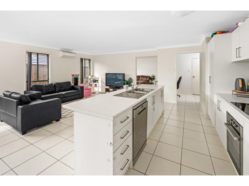 4 Horizon Street, Gillieston Heights NSW 2321