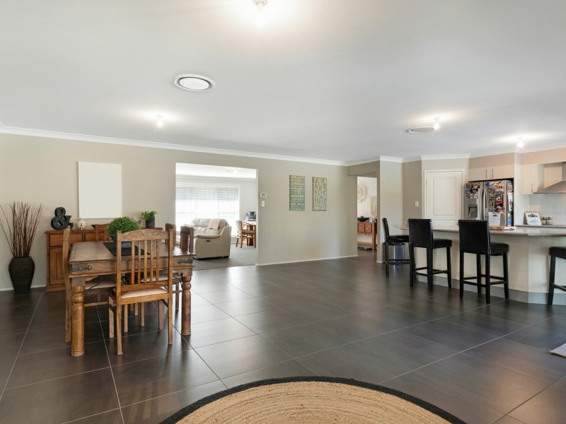 19 Hanwood Road, North Rothbury NSW 2335