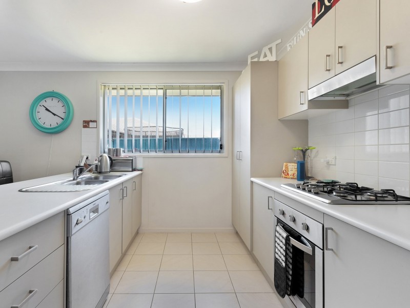 13 Shortland Drive, Rutherford NSW 2320