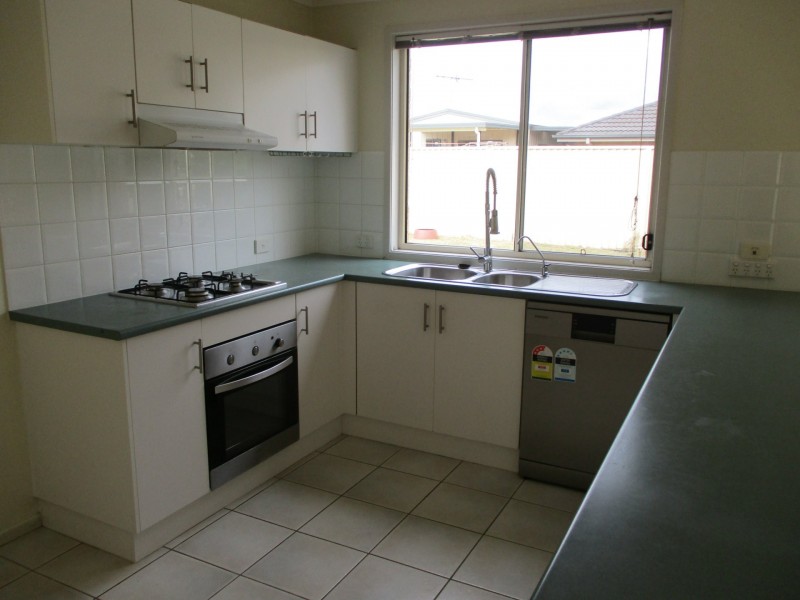 67 Ferraby Drive, Metford NSW 2323