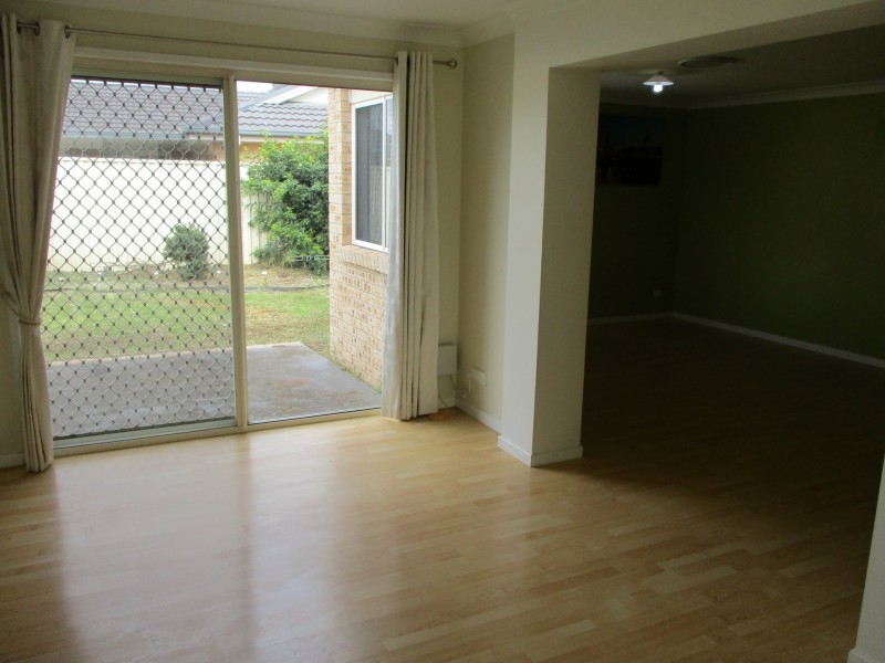 67 Ferraby Drive, Metford NSW 2323