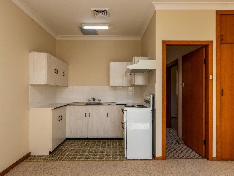 1 & 2/18 Dwyer Street, Maitland NSW 2320