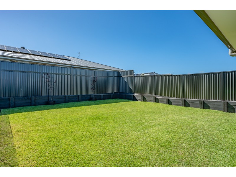 91 Saddlers Drive, Gillieston Heights NSW 2321