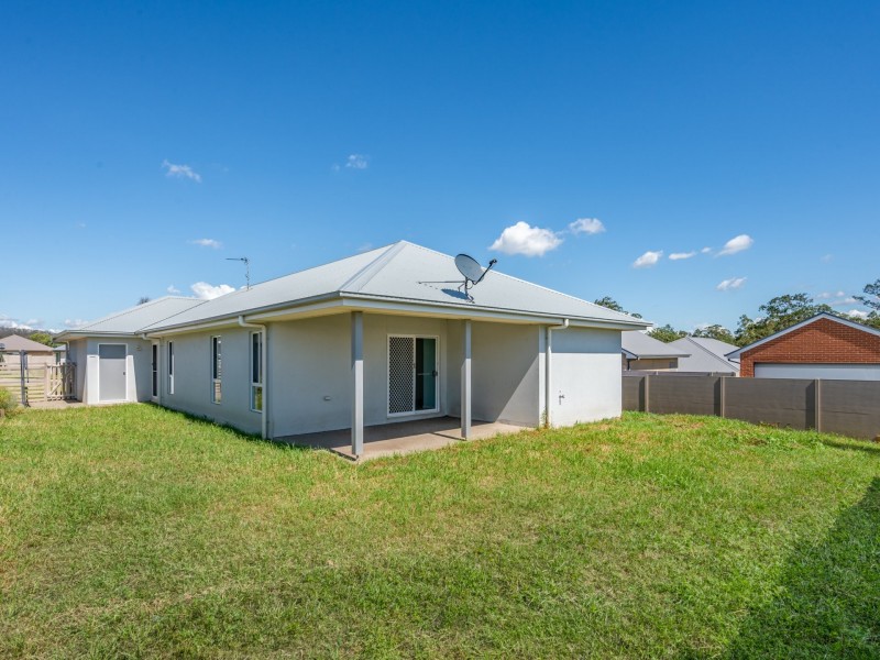 35 Bendeich Drive, North Rothbury NSW 2335