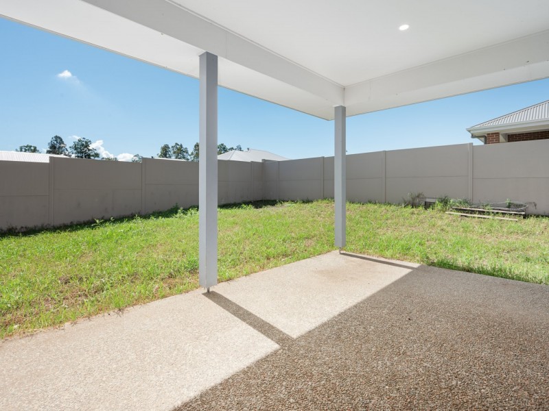 35 Bendeich Drive, North Rothbury NSW 2335