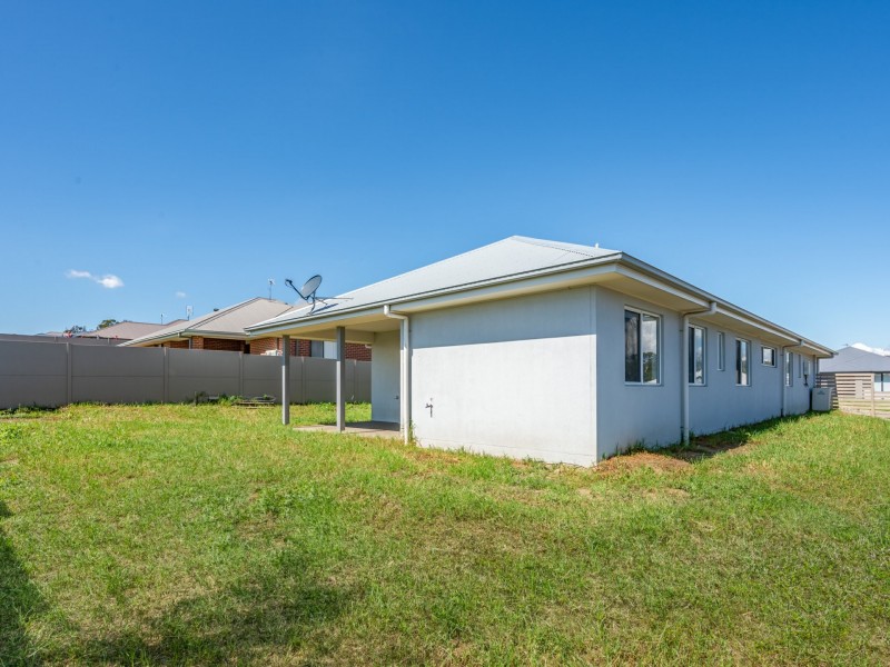 35 Bendeich Drive, North Rothbury NSW 2335