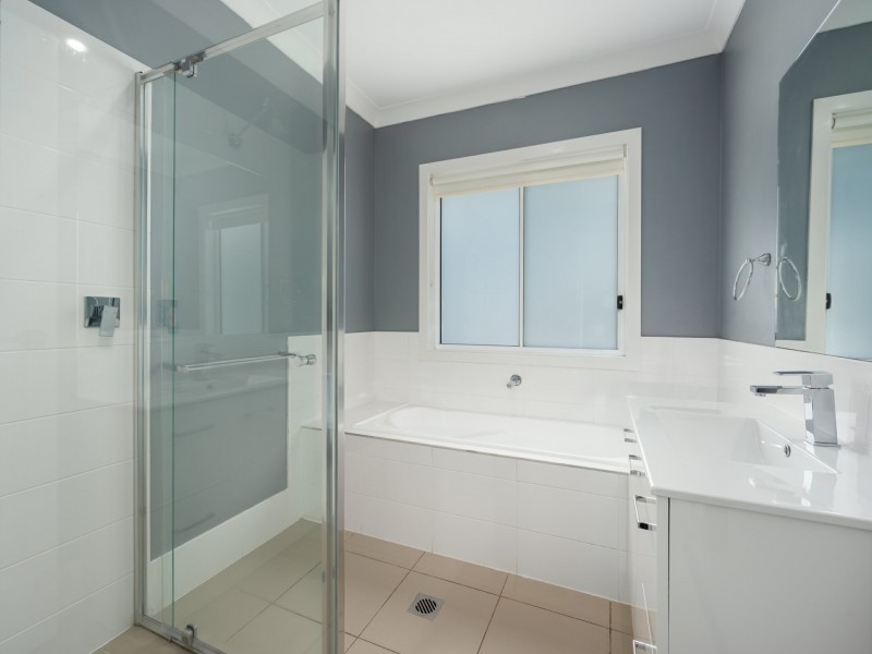35 Bendeich Drive, North Rothbury NSW 2335