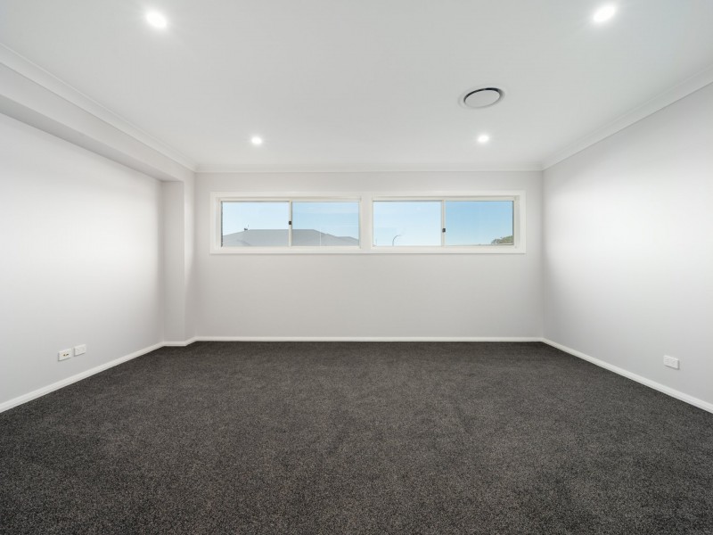 26 Centrefield Street, Rutherford NSW 2320