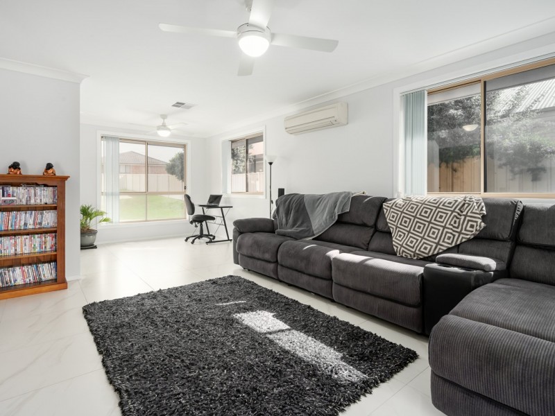 152 Aberglasslyn Road, Rutherford NSW 2320