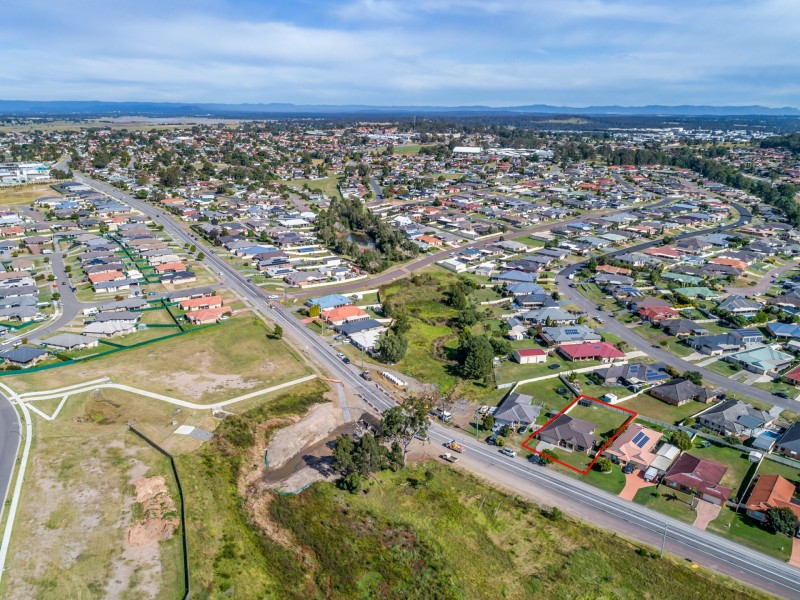 152 Aberglasslyn Road, Rutherford NSW 2320