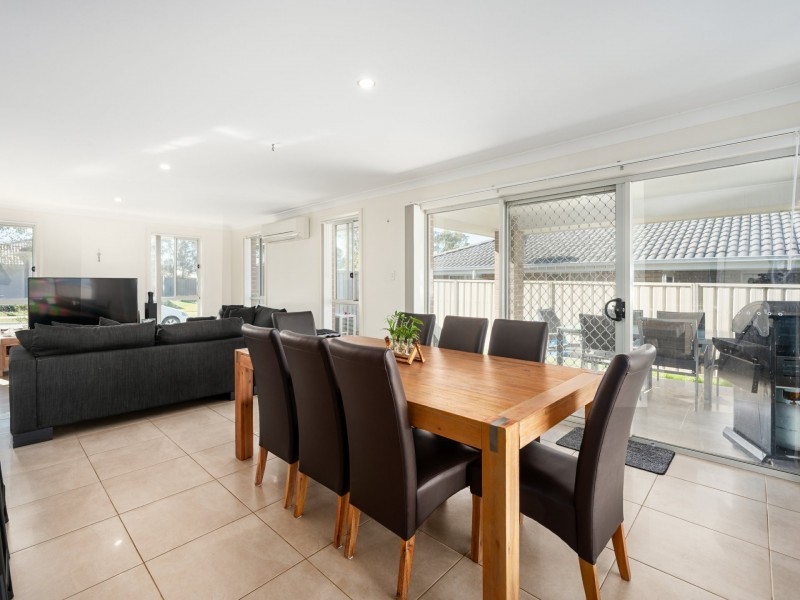 17 Portabello Crescent, Thornton NSW 2322