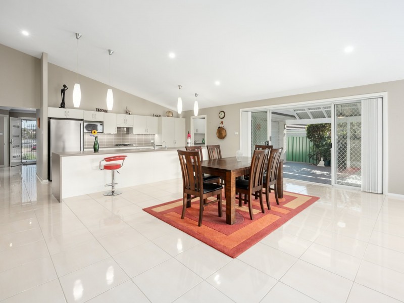 105 Aberglasslyn Road, Rutherford NSW 2320
