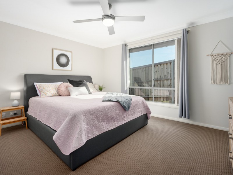 8 Redgum Circuit, Aberglasslyn NSW 2320